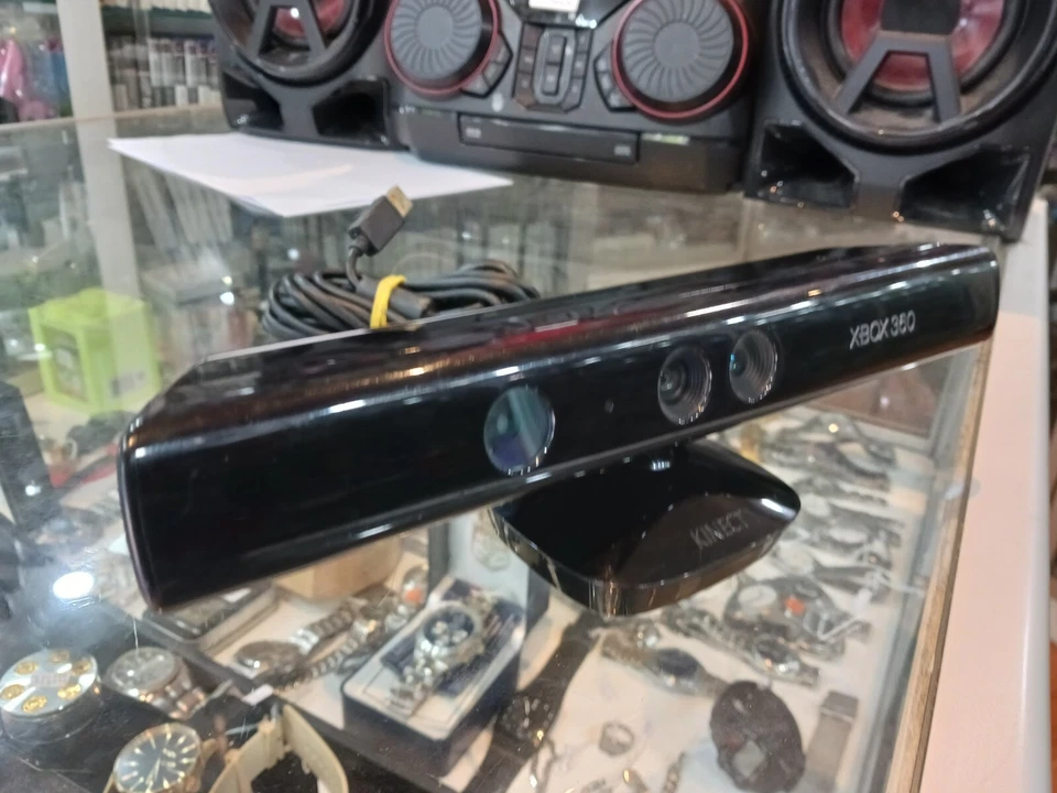 GENUINE MICROSOFT XBOX 360 KINECT SENSOR IN BLACK (1414) WORKS GREAT ! - Image 3 of 4