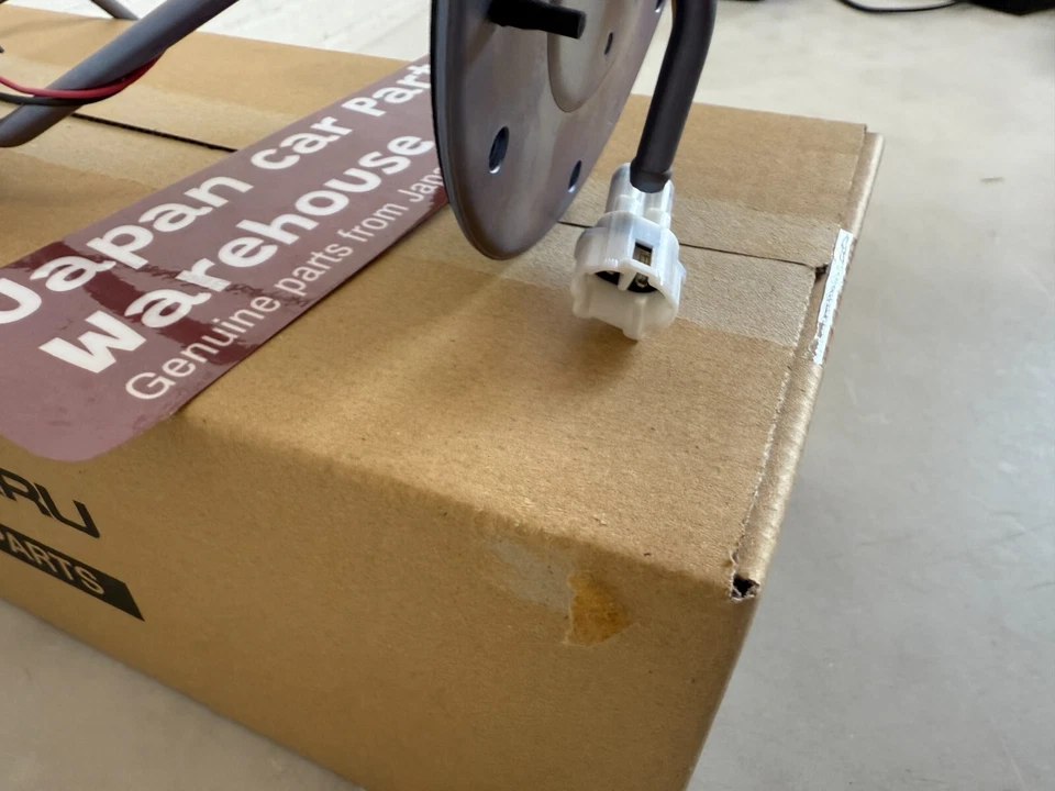 Genuine SUBARU OEM Impreza Fuel Pump Level Sending Unit Tank Gas Meter Sensor Foto 3 de 4