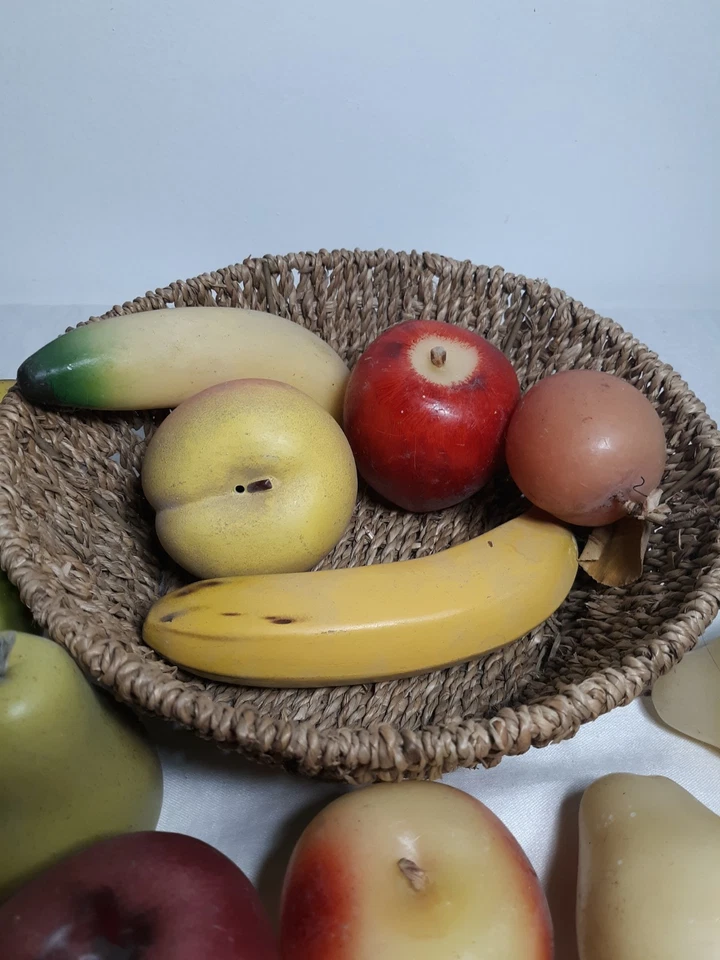 Lg. Lote de colección mixta. Fruta sintética con cesta, cerámica, plástico, cubierta de cera MCM Foto 4 de 4