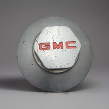 Oem 1994-2002 Gmc Sonoma S15 94-00 Jimmy Center Cap 15 Wheel Rim Pn 15661028 Oem 1994-2002 Gmc Sonoma S15 94-00 Jimmy Center Cap 15 Wheel Rim Pn 15661028