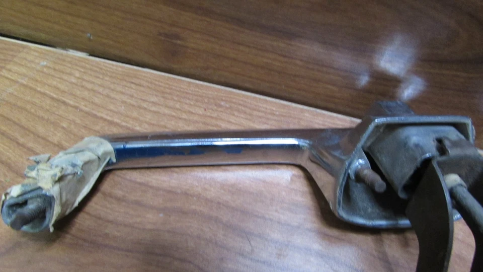 Mercury Cougar 1969-1970 manijas de puerta exterior conductores y pasajeros L & R Foto 3 de 4