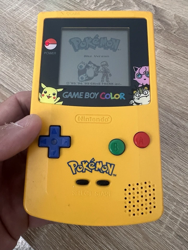 Pokémon Blue Version (Nintendo Game Boy, Authentic Cartridge Only) DMG-APEE-USA - Image 2 of 4