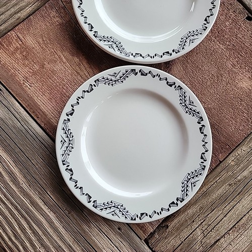 2 Vtg Mayer Dalton 6 7/8" Dessert Bread plates 40s Beaver falls PA Restaurant - Picture 2 of 12