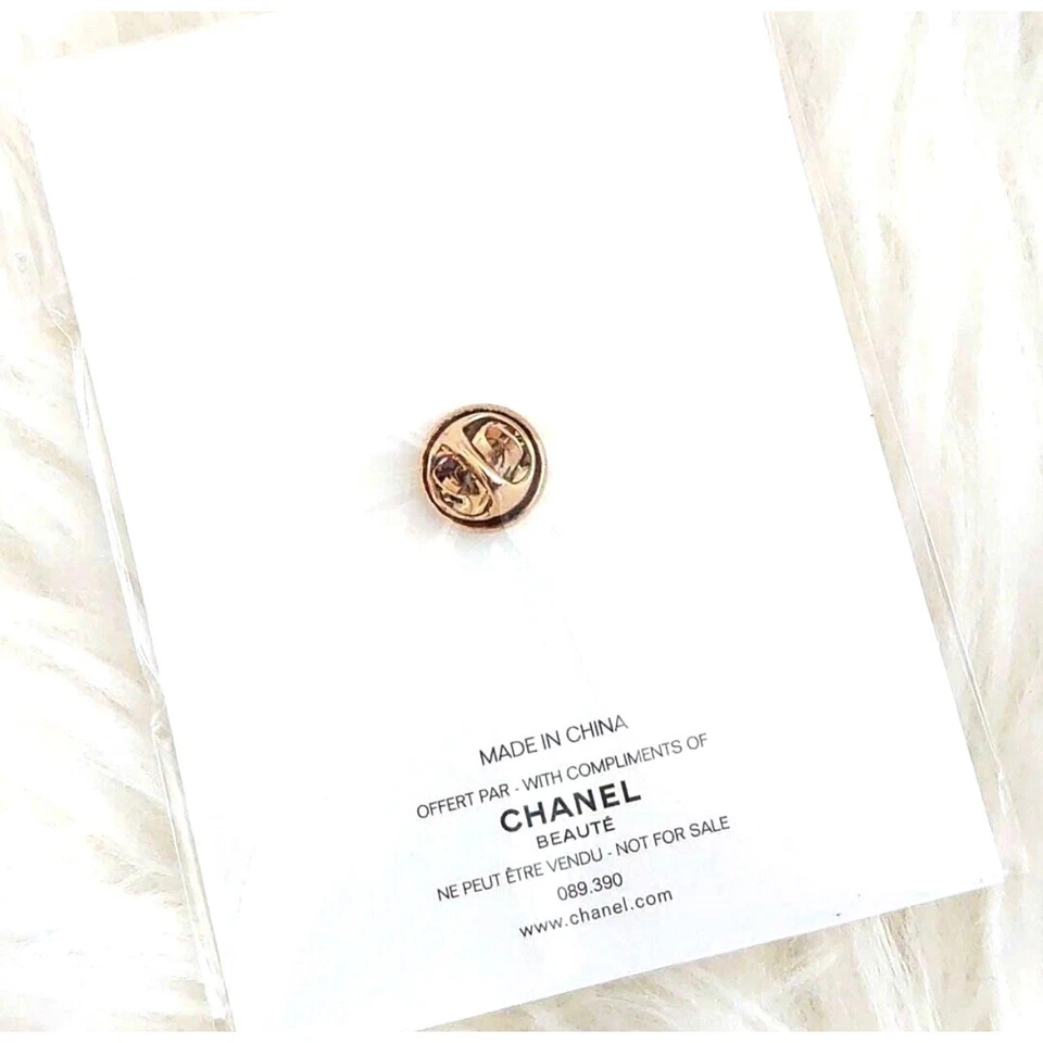 CHANEL Chanel La Collection pin badge lip coco rouge Accessory Limited  - Image 2 of 3