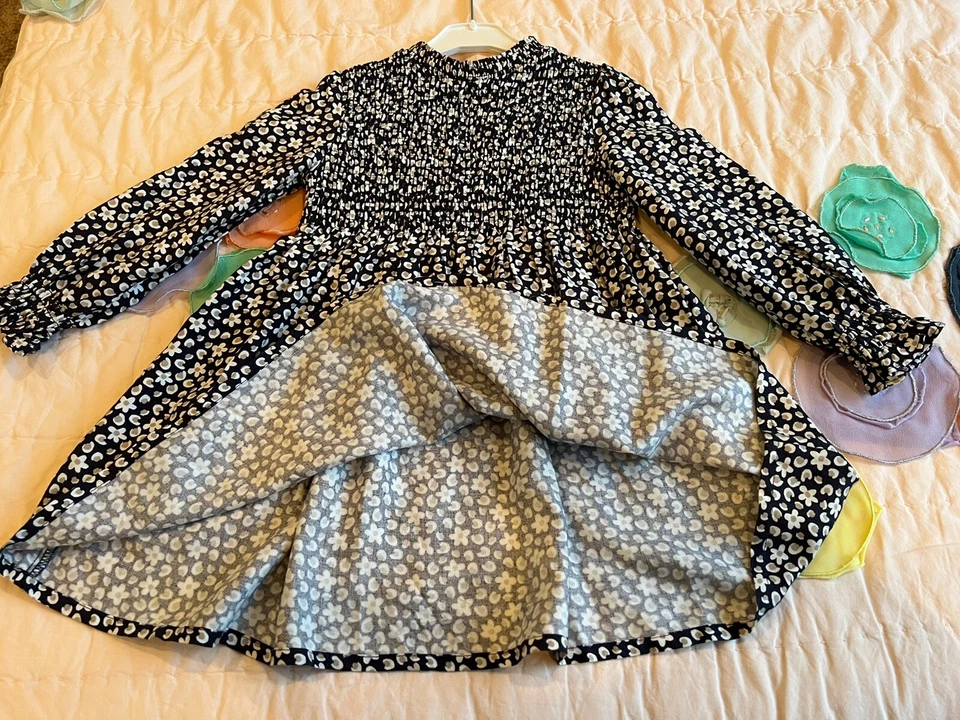 Mayoral Long Sleeves Floral Dress Size 4 (104cm) - Black, White, Light Brown - Image 4 of 4