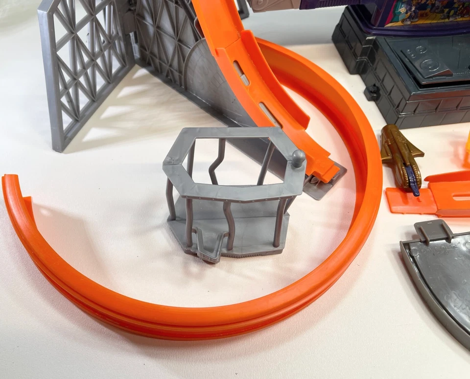 Hot Wheels Gorilla Attack Race Track Set - not complete - Image 3 of 4