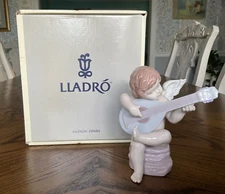 Lladro ALLEGRO Cherub Playing Mandolin 6629 5 1/2" Glossy In Box