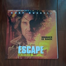 John Carpenter  s ESCAPE FROM LA Laserdisc LD LV33249-WS 