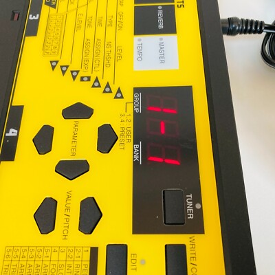 BOSS ME-8B Bass Multiple Effects with Adapter Tested from Japan | eBay