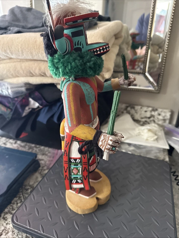 Auténtica muñeca Kachina de algodón de Ray Sakeva, Second Mesa Foto 4 de 4