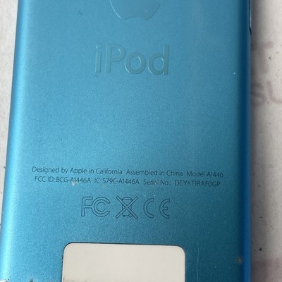 Apple iPod nano 7th Generation Space A1446 Blue (16 GB) -Tested