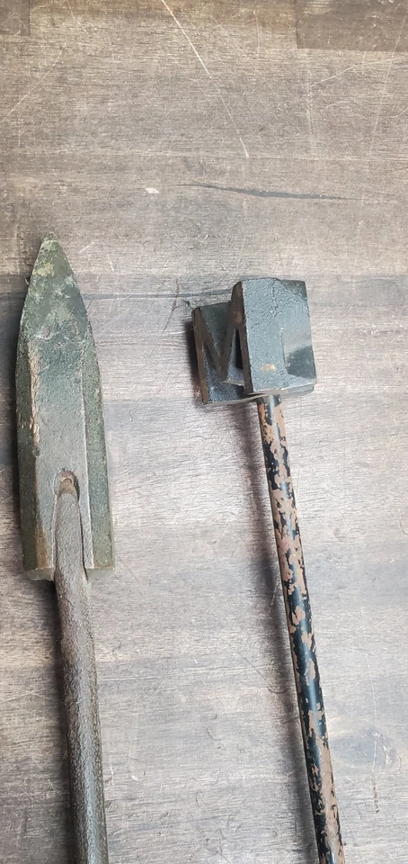 老式铸铁铁匠牛品牌铁加古董铜焊 — 第 4/4 张图片