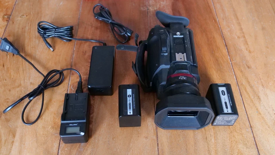 Panasonic HC-X2000E Ultrakompakter 4K 60p Handheldcamcorder - Schwarz - Bild 2 von 4