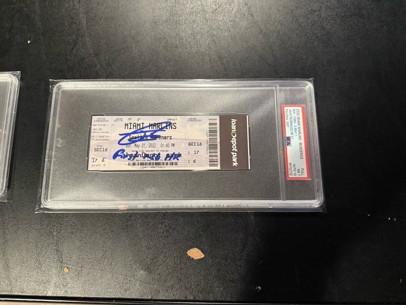 Julio Rodriguez 1ST MLB HR TICKET PSA 7 10 AUTO 5/1/22 WITH INSCR. LOW POP