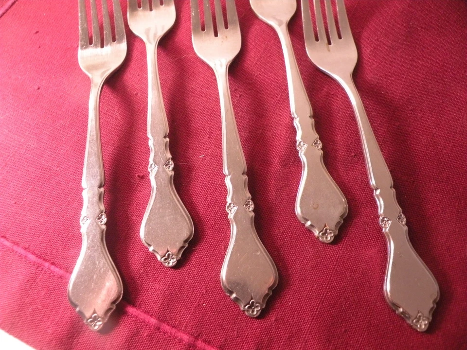 Juego de 5 tenedores de cena DORCHESTER de acero inoxidable Stanley Roberts/Rogers Co 7-1/2" Foto 3 de 4