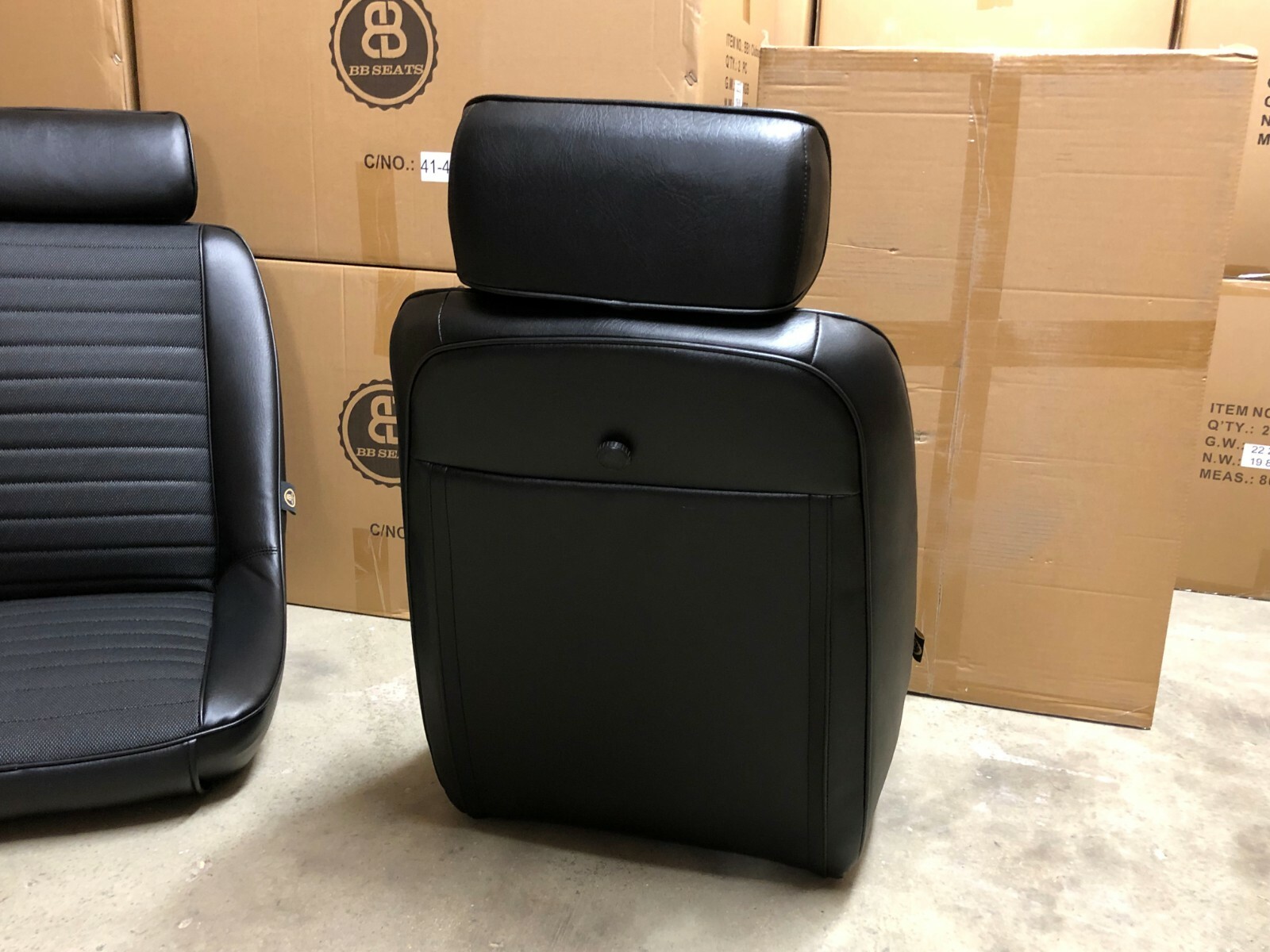 Pair BB1 Clubsport Classic Car Bucket Seats Black With Headrests