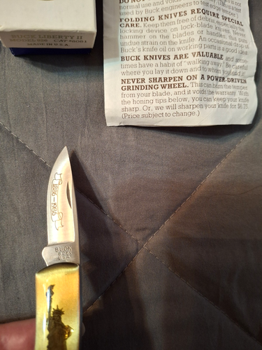 Buck 1886 - 1986 Statue Of Liberty Anniversary Commemorative Knife USA #826 - Picture 3 of 12