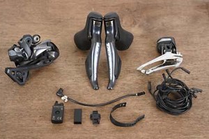 Shimano Ultegra Di2 R8050 | eBay Shimano Ultegra Di2 R8050 | eBay