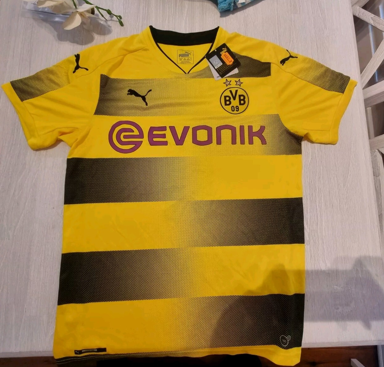 Bild 1 von 2