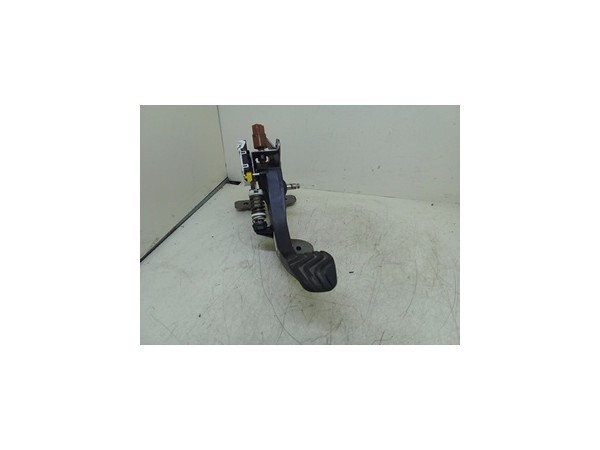 Clutch Pedal Nissan Qashqai (J11E) (06/17-) K9K 4650300Q0F