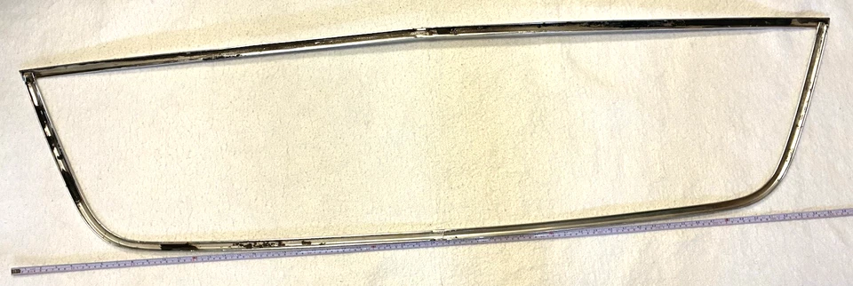 77,8,9 FORD RANCHERO REAR BACK GLASS WINDOW TRIM,FOUR PIECE SET,ORIGINAL,MOLDING - Image 3 of 4