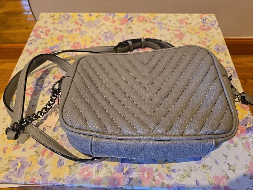 Victoria's Secret v quilted bag Tags DKNY purse Lot Of 3 Woman Accessories - Image 4 of 4