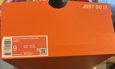 Nike Promina Extra Wide Women s Low Top Sneak...