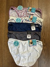 NWT FREE SHIP 5 Size 6 Vanity Fair Illumination String Bikini Panties 18108