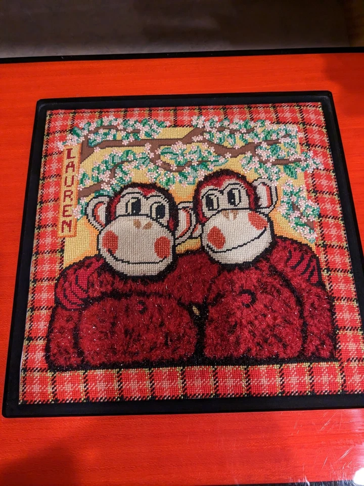 Personalized keepsake Box Customized Name "Lauren"  hand stitched - Image 3 of 4