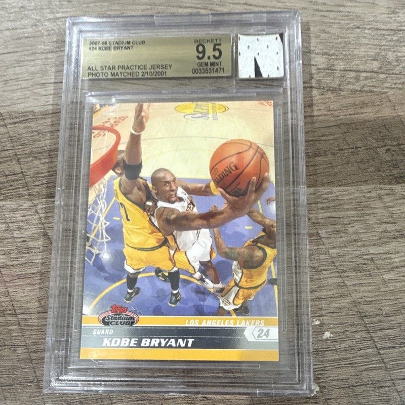 KOBE BRYANT GAME-USED JERSEY CARD – BGS 9.5 GEM MINT! Jersey fusion legendary