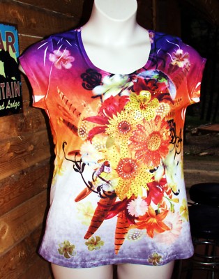   CLOSET FULL KNIT TOP BRIGHT FLORAL DESIGN RHINESTONES SZ L SO PRETTY 