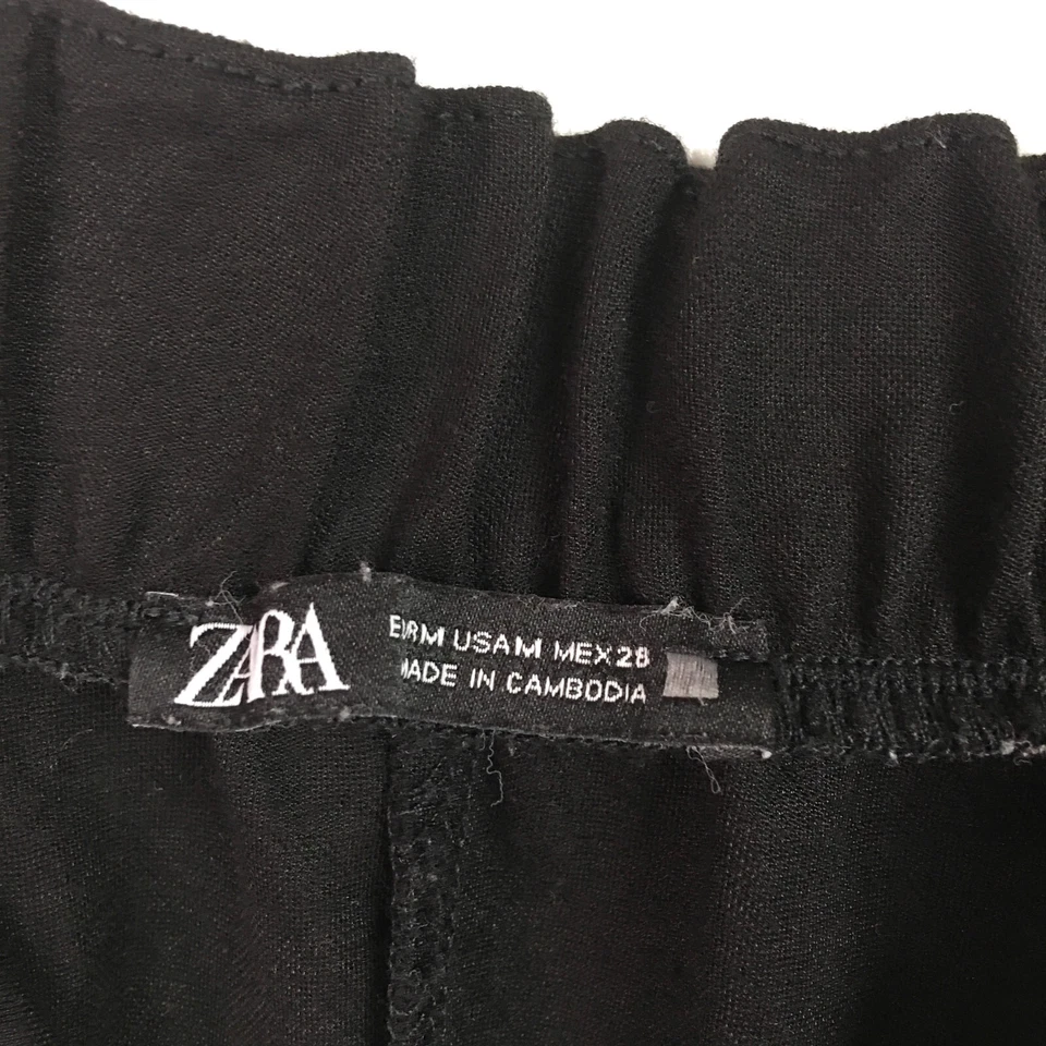 Pantalones Cortos Medianos Zara Mujer Mameluco Negro Sin Mangas Cuello Cuadrado Una Pieza Foto 2 de 4