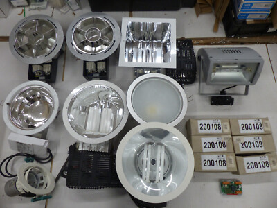 RESTPOSTEN 15x Lampen Leuchten Downlight Shop Halogen Strahler Konvolut Posten