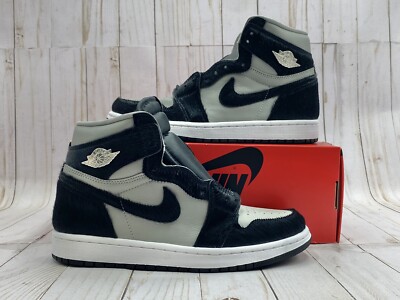Nike Womens Air Jordan Retro High OG Twist Size
