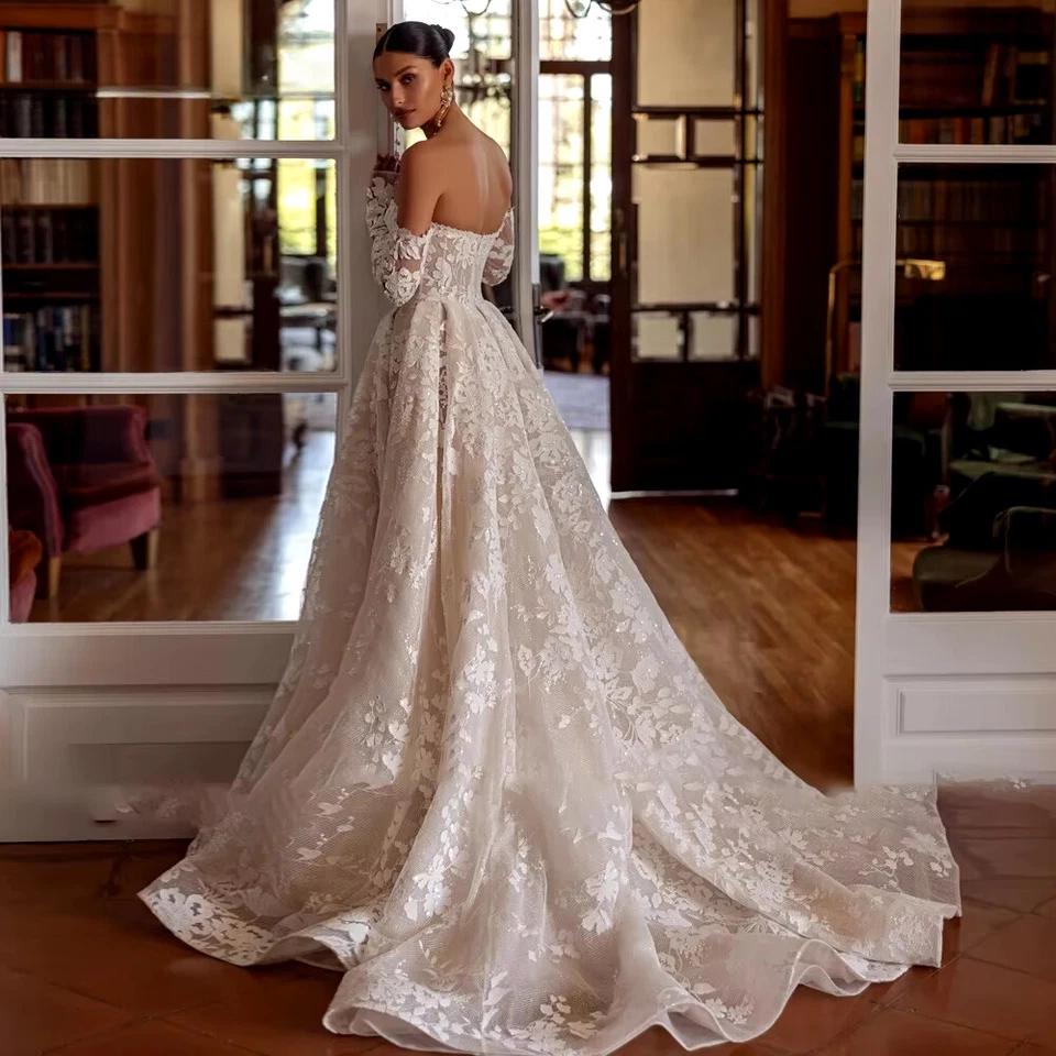 Sweetheart A-Line Wedding Dresses Strapless Backless Lace Appliques Bridal Gowns - Image 2 of 4