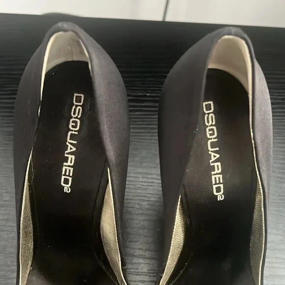 Zapatos de tacón DSQUARED2 negros con detalles de moño satinado Foto 4 de 4