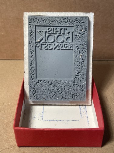 Vintage Rubber Stamp This Book Belongs to - Illuminated book plate stamp - Picture 2 of 9