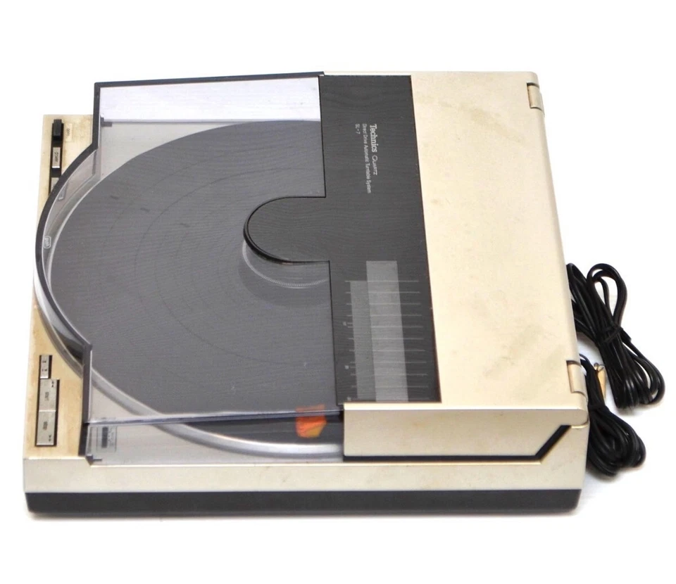 Technics SL-7 Direct Drive DD Linear Tracking Fully Automatic Player Turntable - Image 4 of 4