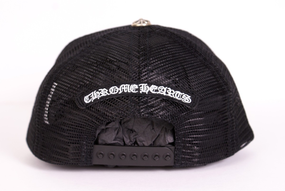 2025 Chrome Hearts CEMETERY TRIPLE CROSS PATCH CAMO Trucker Hat 2025 Chrome Hearts CEMETERY TRIPLE CROSS PATCH CAMO Trucker Hat