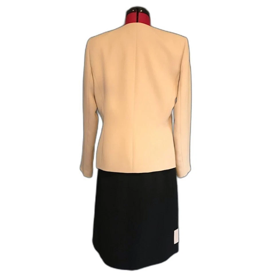 Le Suit 黑色和米色裙套装小号 10P 码西装外套和裙子 2 件套 — 第 3/4 张图片