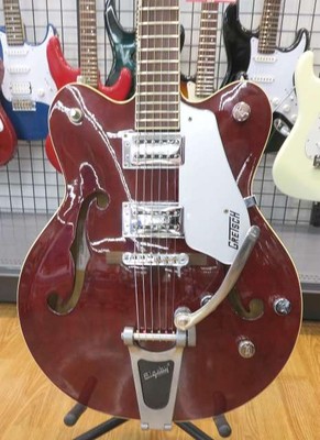 GRETSCH G5122 Used Maple body Maple neck Rosewood fingerboard Red w/Gig case