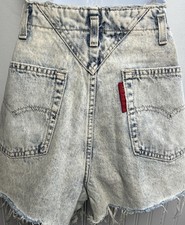 Levi's USA 80 s Big Red Tag Cut-Off Denim Jeans Shorts Distressed Womens M 30
