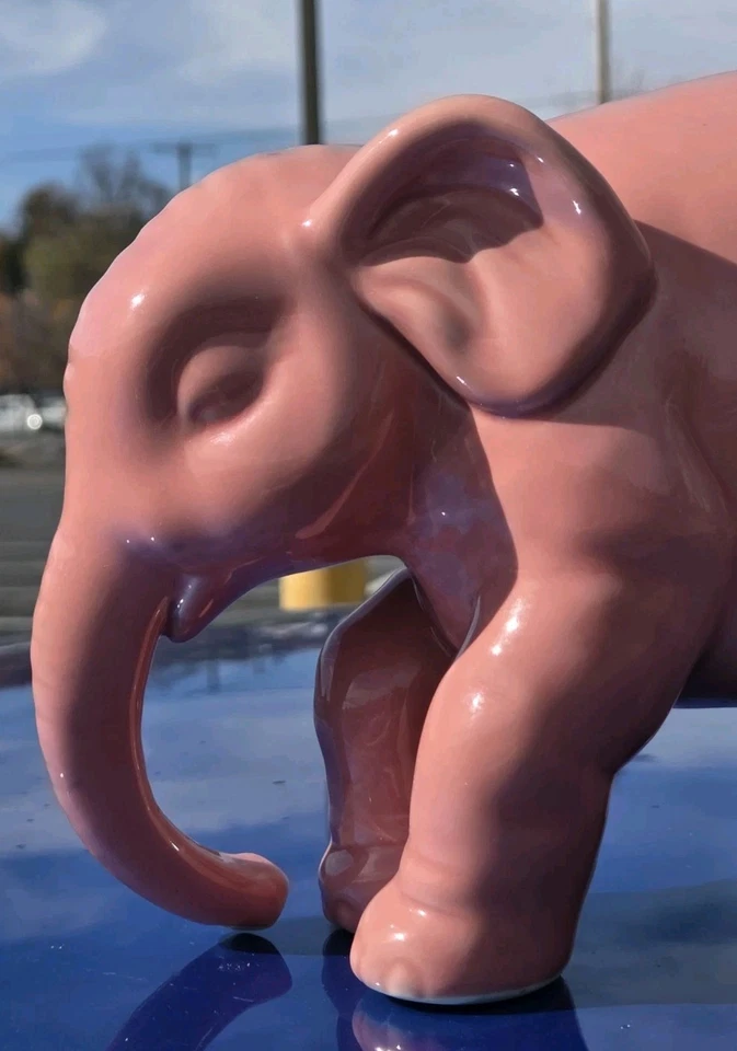  Delirium Brewery Pink Elephant  Logo Ceramic Figurine Belgian Beer Ale Bar  - Image 3 of 4