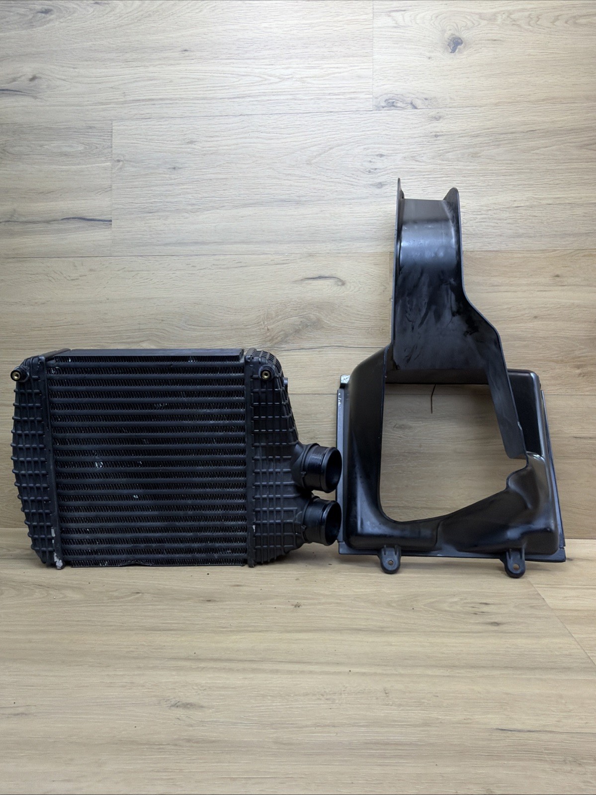 🟢 14-18 Maserati Ghibli Left Front Side Intercooler Air Inlet Duct Shroud OEM🟢