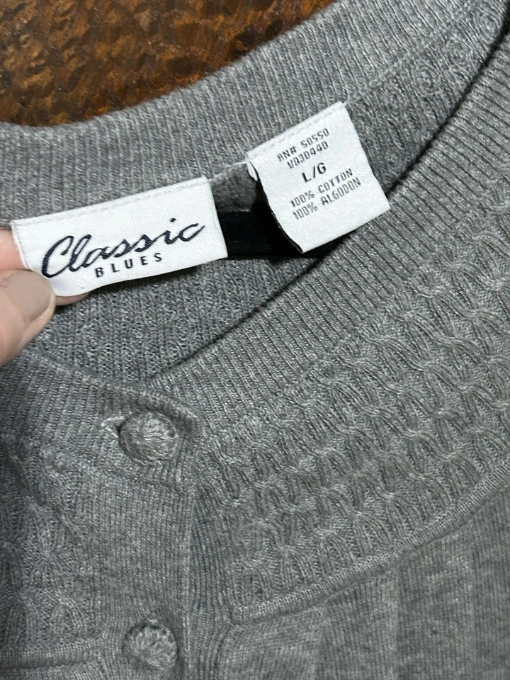 Suéter para mujer Y2K 90’s Preppy gris manga corta talla grande Foto 3 de 4