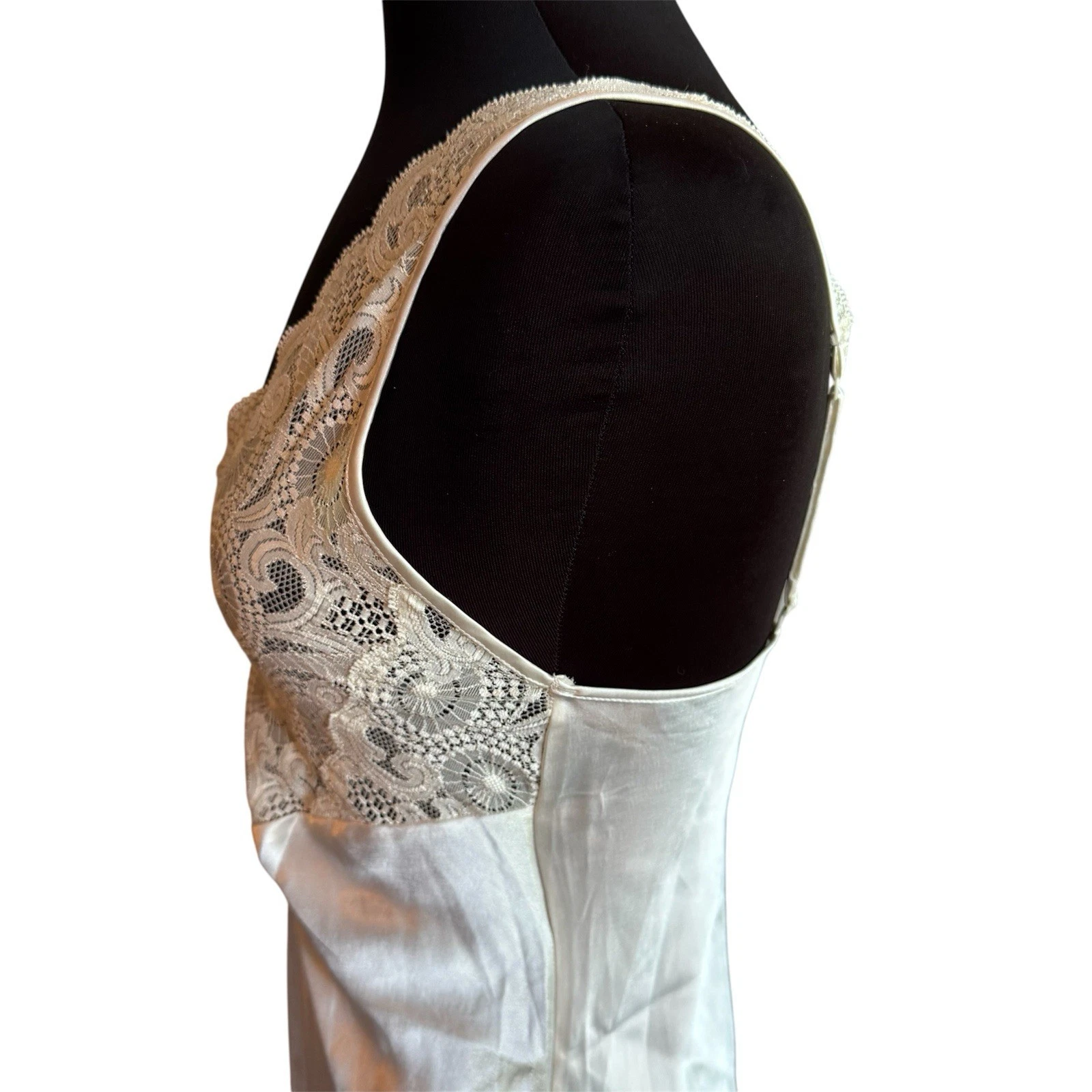 UNDERCOVER Abito lungo Victoria's Secret piccolo avorio bianco raso pizzo etichetta oro slip dress