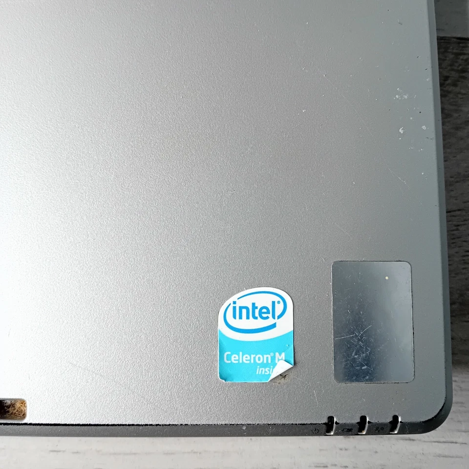 ADVENT 7087 LAPTOP - NOT TESTED FOR SPARES OR REPAIRS FOR PARTS - V.RARE - Image 3 of 4