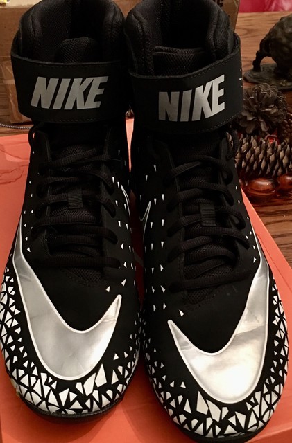 nike force savage shark