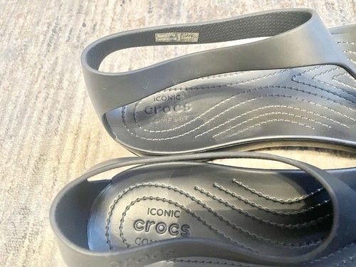 NWOB-Crocs Serena sandal black size 11 women’s T strap comfort - Picture 4 of 10