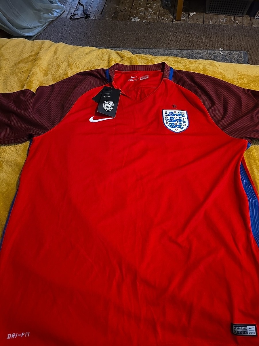 2016 england away shirt